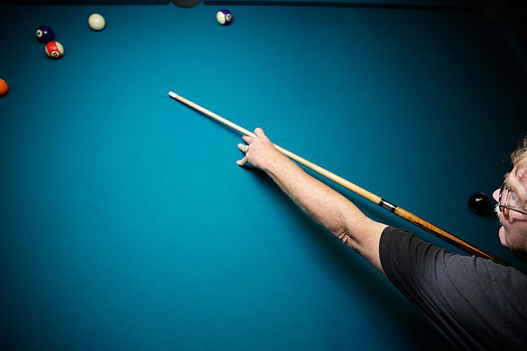 081816featurepoolhall05